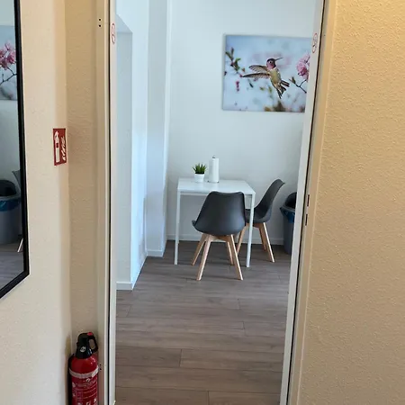 Bege Easyliving Apartment